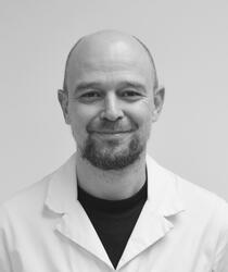 Dr Ducoulombier